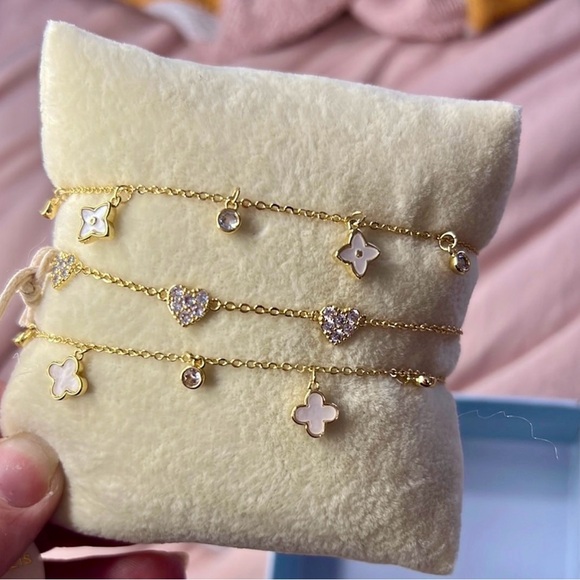 Arm Candy Los Angeles Luxe Collection CZ stone charm bolo bracelet set- NWT - Picture 2 of 4